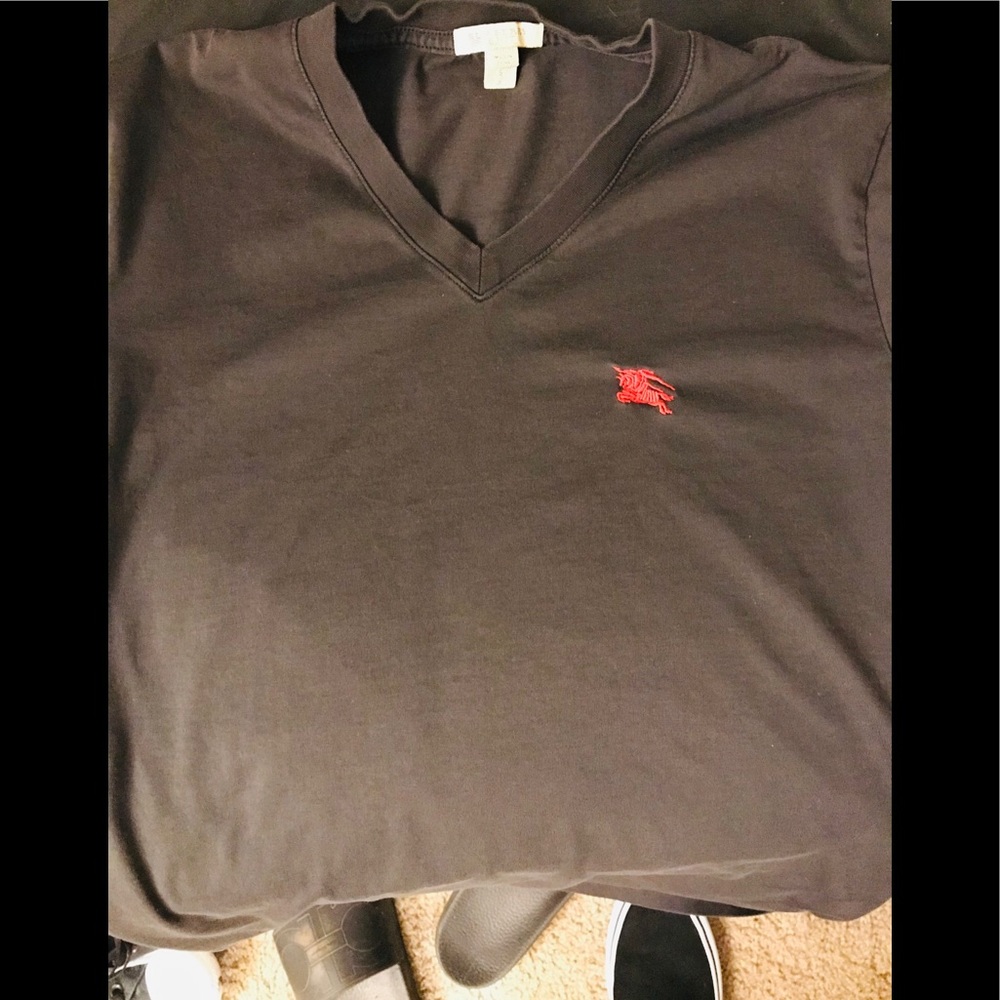 Burberry v neck shirt